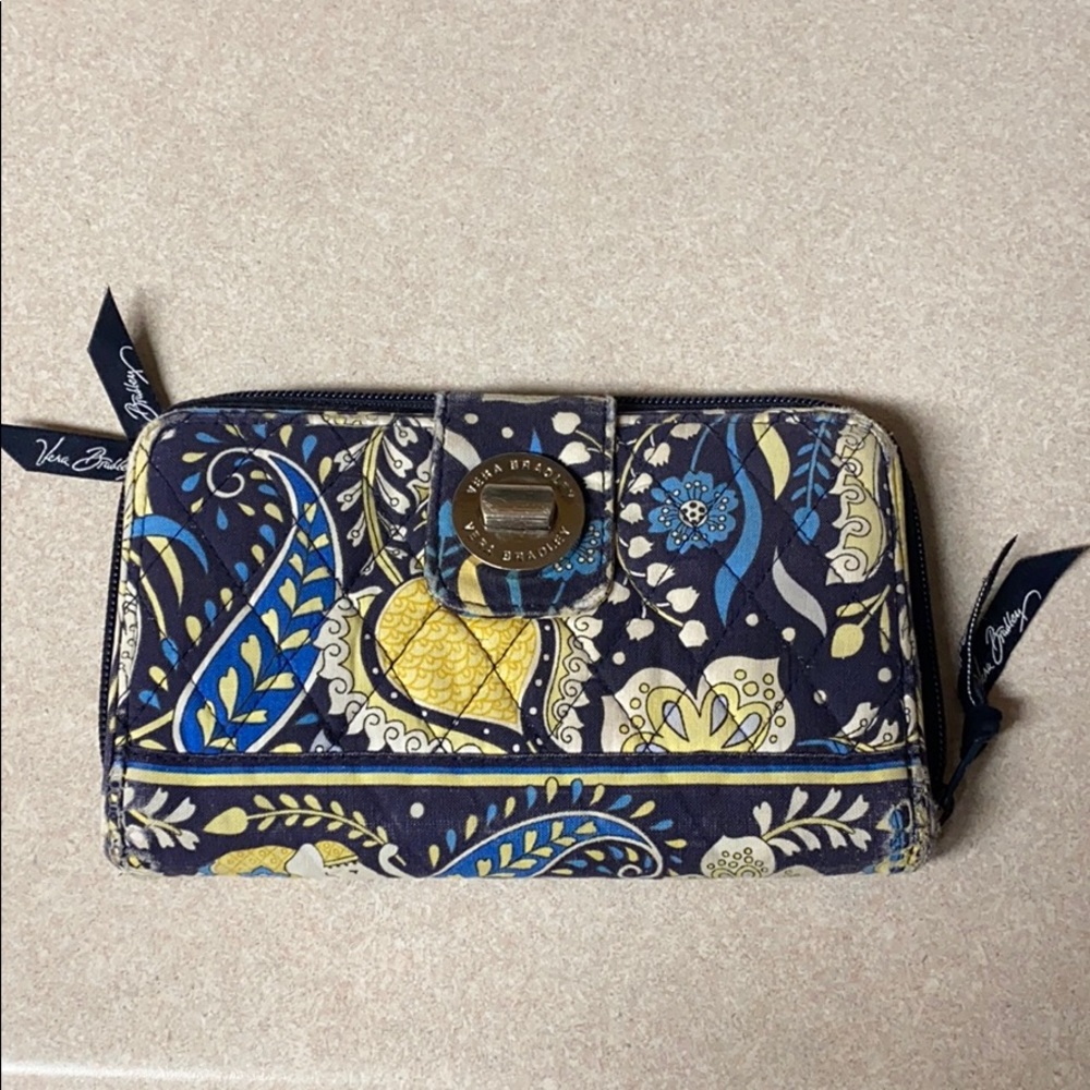Vera Bradley wallet